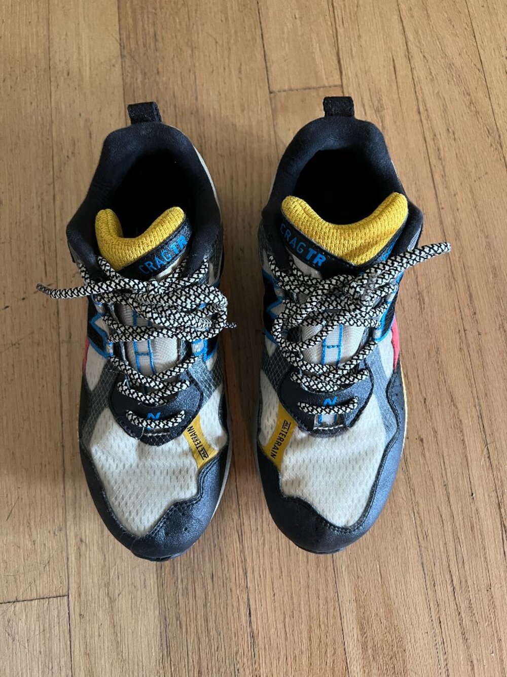New Balance Crag TR Shoes, Size 8